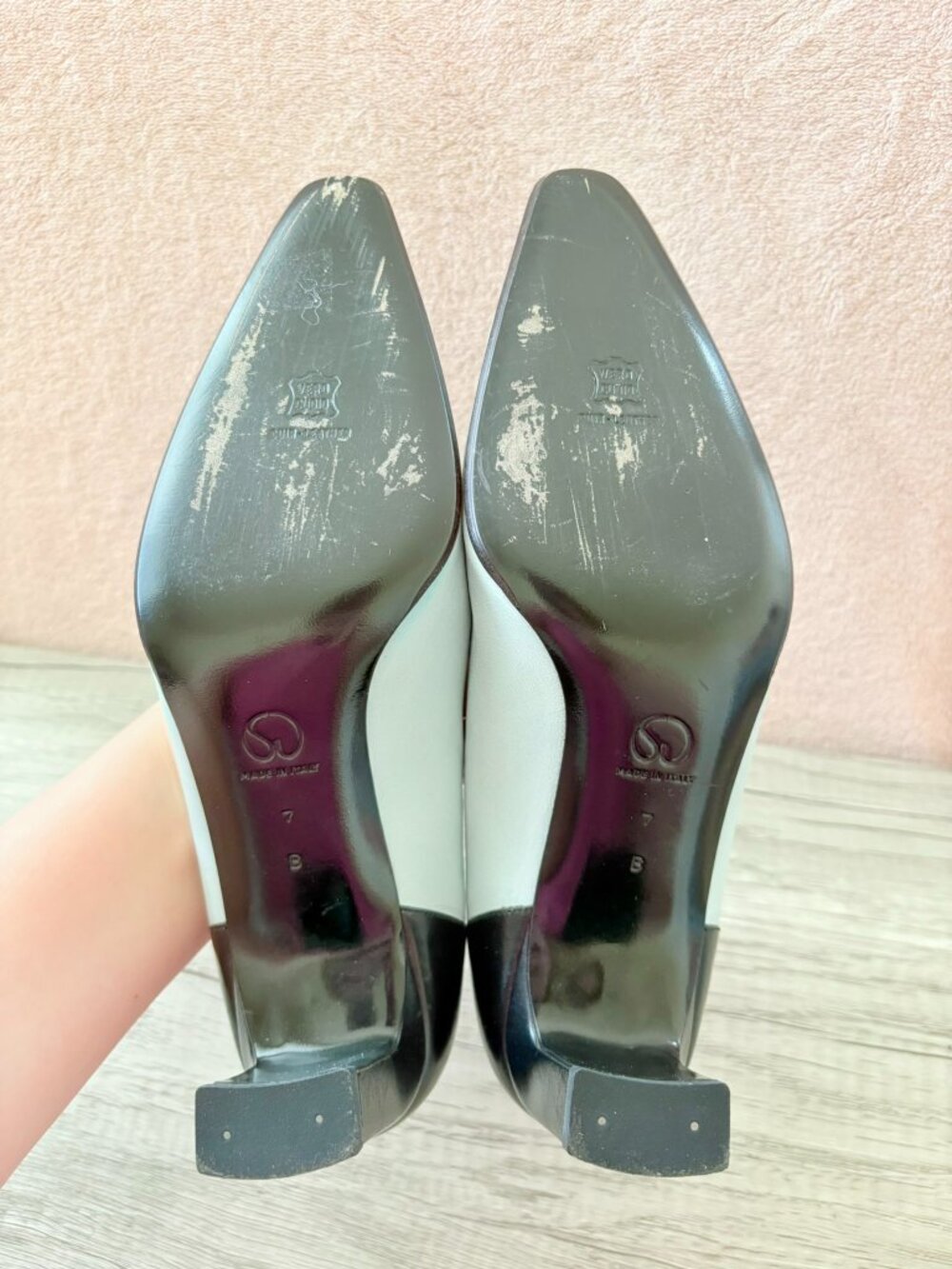 St. John Color Block Blue Black Leather Pointed Toe 2.5" Block Pump Heel 7 - Picture 7 of 9